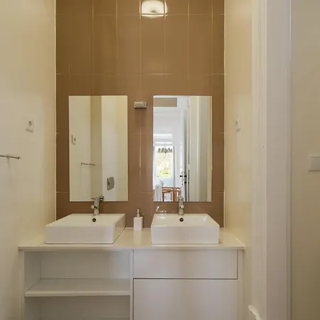 Casa De Cambres - By Rowdhouses 拉梅戈