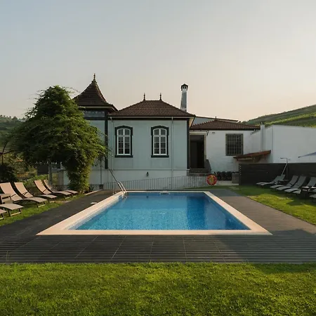 Landhaus Casa De Cambres - By Rowdhouses Lamego