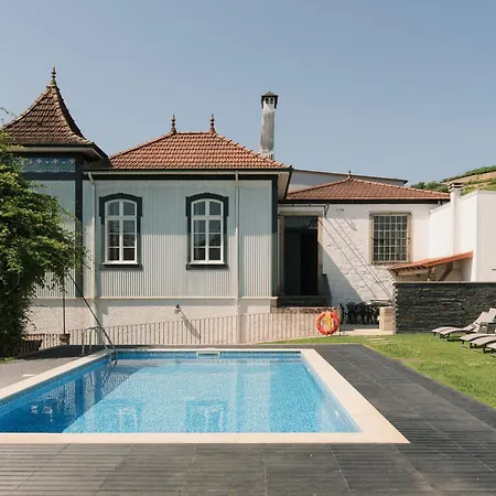 Casa De Cambres - By Rowdhouses * 拉梅戈