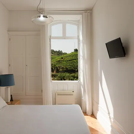 Landhaus Casa De Cambres - By Rowdhouses