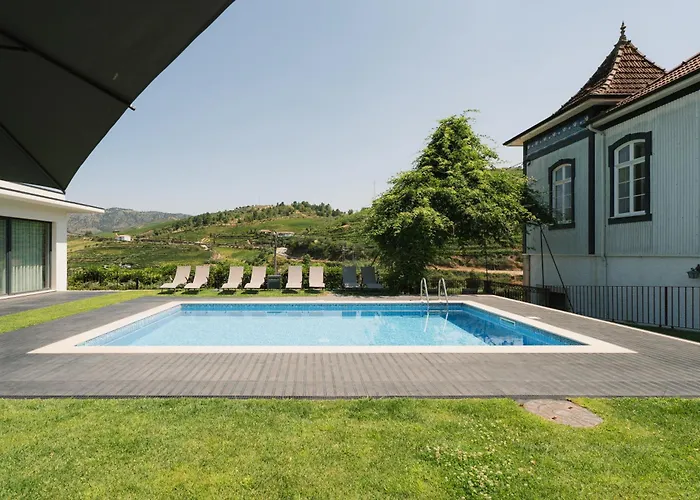 Casa De Cambres - By Rowdhouses