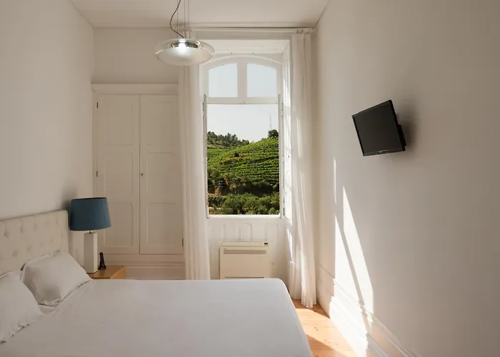 Gospodarstwo wiejskie Casa De Cambres - By Rowdhouses